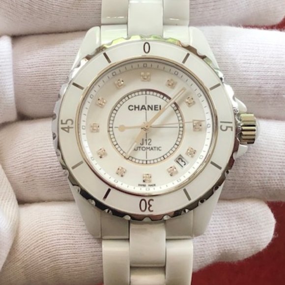 CHANEL J12 White Ceramic 38mm Diamond Dial Automatic Watch - H1629 - Picture 3 of 7